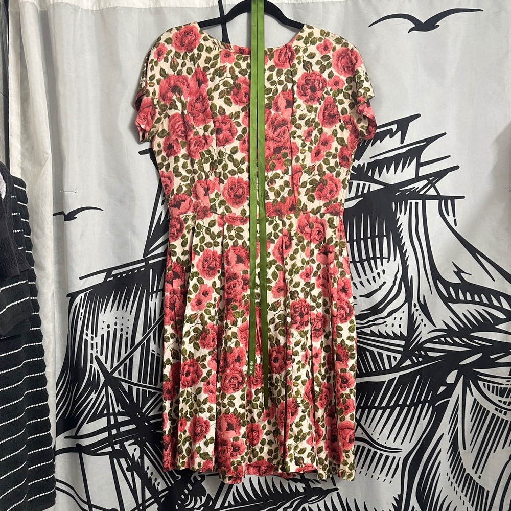 Vintage Floral Dress with Pink Roses